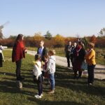 19.10.2019. Tokarnia. Wizyta ambasadorów z 20 krajów w Parku Etnograficznym / Jarosław Kubalski / Radio Kielce