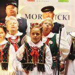 20.10.2019. Morawica. Koncert zespołów ludowych. Drochowianie / Jarosław Kubalski / Radio Kielce
