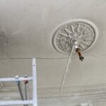 29.10.2019 Bejsce. Remont sali owalnej i marmurowej w Pałacu Badenich / Marta Gajda / Radio Kielce