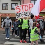 03.10.2019 Skalbmierz. Protest przeciwko budowie biogazowni. Blokada drogi wojewódzkiej nr 768 / Marta Gajda / Radio Kielce