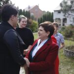 06.10.2019 Ciecierze. Spotkanie Beaty Szydło z rodziną Szczepskich / Jarosław Kubalski / Radio Kielce