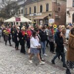 04.10.2019. Sandomierz. Marsz zorganizowany przez Sandomierski Klub Amazonek / Grażyna-Szlęzak-Wójcik / Radio Kielce