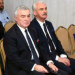 16.10.2019. Kielce. Międzynarodowi partnerzy projektu „KEEP ON” przyjechali do województwa świętokrzyskiego. Na zdjęciu (od lewej): Andrzej Bętkowski - marszałek województwa świętokrzyskiego i Maciej Długosz - dyrektor Departamentu Edukacji, Sportu i Turystyki w Urzędzie Marszałkowskim Województwa Świętokrzyskiego / Urząd Marszałkowski Województwa Świętokrzyskiego