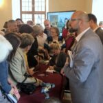 19.10.2019. Sandomierz. Spotkanie autorskie Magdaleny Wolińskiej – Riedi, korespondentki TVP / Grażyna-Szlęzak-Wójcik / Radio Kielce