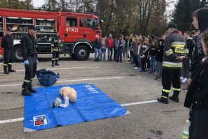 29.10.2019. Sandomierz. Ćwiczenia strażackie w Zespole Szkół Centrum Kształcenia Rolniczego / Grażyna-Szlęzak-Wójcik / Radio Kielce