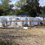 11.10.2019. Pacanów. Uroczystość wmurowania kamienia węgielnego pod budowę Akademii Bajki w Pacanowie / Marta Gajda / Radio Kielce