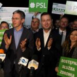 11.10.2019 Busko-Zdrój. Podsumowanie kampanii wyborczej przez PS. Na zdjęciu ( w pierwszym rzędzie, od lewej): Adam Jarubas, Władysław Kosiniak-Kamysz i Ewelina Bień / Marta Gajda / Radio Kielce