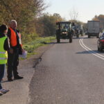17.10.2019. Sielec Biskupi. Protest mieszkańców przeciwko planom budowy biogazowni / Marta Gajda / Radio Kielce