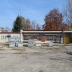 22.10.2019. Pińczów. Dawny budynek dworca autobusowego / Marta Gajda / Radio Kielce