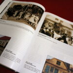 23.10.2019. Skalbmierz. Fragmenty albumu fotograficznego „Skalbmierz prawie z tego samego miejsca” autorstwa Zbigniewa Pudo i Sławomira Mertyny / Marta Gajda / Radio Kielce