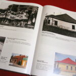 23.10.2019. Skalbmierz. Fragmenty albumu fotograficznego „Skalbmierz prawie z tego samego miejsca” autorstwa Zbigniewa Pudo i Sławomira Mertyny / Marta Gajda / Radio Kielce