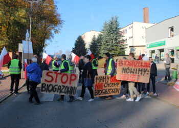 25.10.2019 Kazimierza Wielka. Protest przeciwko budowie biogazowni / Marta Gajda / Radio Kielce