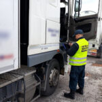 Inspektorzy WITD w Kielcach zatrzymali ciężarówkę, w której ujawniono manipulację w układzie oczyszczania spalin / Wojewódzki Inspektorat Transportu Drogowego w Kielcach