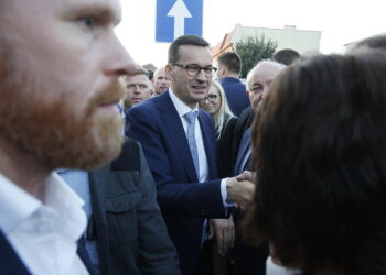 13.10.2018 Opatów. Premier Mateusz Morawiecki spotkał się z mieszkańcami miasta / Jarosław Kubalski / Radio Kielce