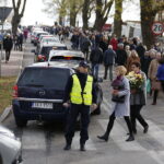 01.11.2018 Kielce. Wszystkich Świętych. Policja kieruje ruchem / Jarosław Kubalski / Radio Kielce