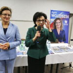 03.10.2019. Ćmielów. Marszałek Sejmu RP Elżbieta Witek (z prawej) i wojewoda Agata Wojtyszek spotkały się z mieszkańcami / Jarosław Kubalski / Radio Kielce