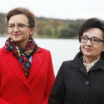 03.10.2019. Ruda. Otwarcie drogi i kompleksu turystycznego. Od lewej: Marzena Bernat - wójt gminy Brody, Agata Wojtyszek - wojewoda świętokrzyski i Elżbieta Witek - Marszałek Sejmu RP / Jarosław Kubalski / Radio Kielce