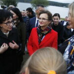 03.10.2019. Ruda. Otwarcie drogi i kompleksu turystycznego. Od lewej: Elżbieta Witek - Marszałek Sejmu RP i Agata Wojtyszek - wojewoda świętokrzyski / Jarosław Kubalski / Radio Kielce