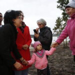 03.10.2019. Ruda. Otwarcie drogi i kompleksu turystycznego. Od lewej: Elżbieta Witek - Marszałek Sejmu RP i Agata Wojtyszek - wojewoda świętokrzyski / Jarosław Kubalski / Radio Kielce