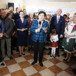 06.10.2019 Piotrkowice. Wizyta europoseł Beaty Szydło. Na zdjęciu (od lewej): wojewoda Agata Wojtyszek, Beata Szydło - europoseł, była premier; Dominik Łukasik - wójt gminy Wodzisław / Jarosław Kubalski / Radio Kielce