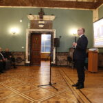 08.10.2019 Kielce. WDK. Konwencja podsumowująca kampanie wyborczą kandydata do Sejmu, wiceministra spraw zagranicznych Piotra Wawrzyka. Przemawia Piotr Wawrzyk / Jarosław Kubalski / Radio Kielce