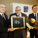 15.10.2019 Kielce. Muzeum Narodowe. Świętokrzyska Nagroda Kultury. Nagrodę z rąk marszałka Andrzeja Bętkowskiego i przewodniczącego sejmiku Andrzeja Prusia otrzymał Andrzej Juliusz Sarwa / Jarosław Kubalski / Radio Kielce