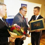 15.10.2019 Kielce. Muzeum Narodowe. Świętokrzyska Nagroda Kultury. Nagrodę z rąk marszałka Andrzeja Bętkowskiego i przewodniczącego sejmiku Andrzeja Prusia otrzymał Artur Jaroń / Jarosław Kubalski / Radio Kielce