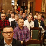 18.10.2019 Kielce. Odznaczenia dla honorowych krwiodawców działających w Klubie HDK przy NSK BEARINGS / Jarosław Kubalski / Radio Kielce