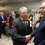 18.10.2019 Kielce. Przystanek Historia IPN. Krzyże Wolności i Solidarności dla działaczy opozycji antykomunistycznej w PRL Medale wręczył Jarosław Szarek - prezes IPN. Na zdj.: Bogusław Chlewicki / Jarosław Kubalski / Radio Kielce