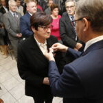 18.10.2019 Kielce. Przystanek Historia IPN. Krzyże Wolności i Solidarności dla działaczy opozycji antykomunistycznej w PRL Medale wręczył Jarosław Szarek - prezes IPN. Na zdj.: Marianna Janek  / Jarosław Kubalski / Radio Kielce