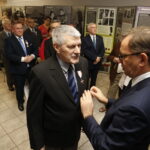 18.10.2019 Kielce. Przystanek Historia IPN. Krzyże Wolności i Solidarności dla działaczy opozycji antykomunistycznej w PRL Medale wręczył Jarosław Szarek - prezes IPN. Na zdj.: Marek Skuza / Jarosław Kubalski / Radio Kielce