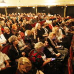 28.10.2019 Kielce. Teatr Żeromskiego. Międzynarodowy Festiwal Teatralny. „Zapiski z wygnania” - Krystyna Janda / Jarosław Kubalski / Radio Kielce