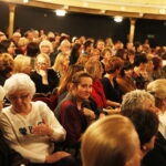 28.10.2019 Kielce. Teatr Żeromskiego. Międzynarodowy Festiwal Teatralny. Publiczność / Jarosław Kubalski / Radio Kielce