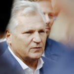 04.10.2019 Kielce. Konferencja prasowa z udziałem b. prezydenta RP Aleksandra Kwaśniewskiego. Aleksander Kwaśniewski / Jarosław Kubalski / Radio Kielce