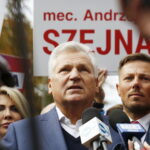 04.10.2019 Kielce. Konferencja prasowa z udziałem b. prezydenta RP Aleksandra Kwaśniewskiego. Iwona Wielgus, Aleksander Kwaśniewski i Marcin Chłodnicki / Jarosław Kubalski / Radio Kielce