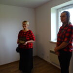 02.10.2019 Kolonia Inwalidzka. Przekazanie dwóch mieszkań socjalnych lokatorom / Emilia Sitarska / Radio Kielce