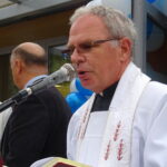 03.10.2019. Bałtów. Oficjalne otwarcie nowej szkoły. Ks. kan. Grzegorz Kucharski - proboszcz parafii w Bałtowie / Emilia Sitarska / Radio Kielce