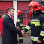 09.10.2019. Ostrowiec Świętokrzyski. Nowe samochody ratownicze-gaśnicze dla PSP w Ostrowcu Świętokrzyskim. na zdjęciu: Bartłomiej Dorywalski - wicewojewoda świętokrzyski / Emilia Sitarska / Radio Kielce