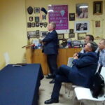 13.10.2019. Ostrowiec Św. Od lewej: Jarosław Rusiecki - senator, Mirosław Rogoziński - radny powiatowy PiS, Zbigniew Duda - szef ostrowieckiego PiS, Janusz Gołdyn - radny powiatowy PiS / Emilia Sitarska / Radio Kielce