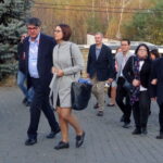 17.10.2019. Opatów. Wizyta ambasadorów w winnicy Brzostowiczów / Emilia Sitarska / Radio Kielce