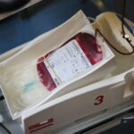 22.10.2019. Kielce. Elewi i żołnierze z Centrum Przygotowań do Misji Zagranicznych w Kielcach oddali honorowo krew / Wiktor Taszłow / Radio Kielce