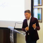 Kielce. 15.10.2019. Konferencja naukowa "Stefan Żeromski - twórca, działacz, obywatel". Przemawia Robert Kotowski - dyrektor Muzeum Narodowego w Kielcach / Wiktor Taszłow / Radio Kielce