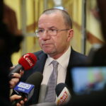 Kielce. 23.10.2019. Podpisanie umów stypendialnych ze studentami kształcącymi się na kierunkach lekarskich. Na zdjęciu: Marek Bogusławski - członek zarządu Województwa Świętokrzyskiego / Wiktor Taszłow / Radio Kielce