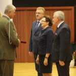 Kielce. 25.10.2019. Święto terenowych organów administracji wojskowej. Na zdjęciu (od lewej): płk Jarosław Molisak - Szef WSzW w Kielcach, Grzegorz Piec - starosta Konecki, Agata Wojtyszek - wojewoda świętokrzyski, Andrzej Bętkowski - marszałek województwa świętokrzyskiego / Wiktor Taszłow / Radio Kielce