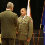 Kielce. 25.10.2019. Święto terenowych organów administracji wojskowej. Wyróżnienia wręcza płk Jarosław Molisak - Szef WSzW w Kielcach / Wiktor Taszłow / Radio Kielce