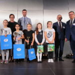 Kielce. 22.10.2019. Kongres Edukacji Przyszłości. Na zdjęciu z tyłu: Agata Wojtyszek - wojewoda świętokrzyski, Dariusz Piontkowski - minister edukacji narodowej, Kazimierz Mądzik - świętokrzyski kurator oświaty, Andrzej Dera - sekretarz stanu w Kancelarii Prezydenta RP / Wiktor Taszłow / Radio Kielce