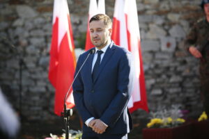 26.10.2019. Kielce. Uroczystości z okazji 80. rocznicy śmierci prezydenta Stefana Artwińskiego. Na zdjęciu: Kamil Suchański - przewodniczący Rady Miasta Kielce / Wiktor Taszłow / Radio Kielce