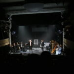 27.10.2019. Kielce. Teatr im. Stefana Żeromskiego. Spektakl „Iliada” / Wiktor Taszłow / Radio Kielce