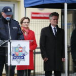 Bieliny. 08.10.2019. Otwarcie Posterunku Policji. Na zdjęciu (od lewej): Paweł Dierżak - komendant wojewódzki, Agata Wojtyszek - wojewoda świętokrzyski, Krzysztof Słoń - senator, Andrzej Bętkowski - marszałek województwa świętokrzyskiego / Wiktor Taszłow / Radio Kielce