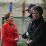 Bieliny. 08.10.2019. Otwarcie Posterunku Policji. Na zdjęciu (od lewej): Agata Wojtyszek - wojewoda świętokrzyski, Paweł Dierżak - komendant wojewódzki, Krzysztof Słoń - senator / Wiktor Taszłow / Radio Kielce